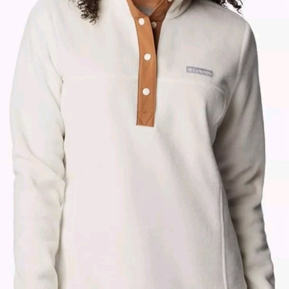 Columbia Women's Cream and Tan Button-Up Sweater
